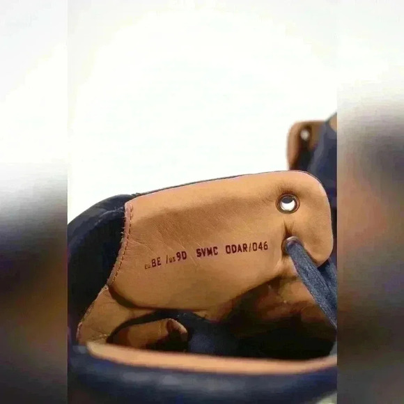 2018 BALLY Navy Blue Calfskin Leather Odar Padded High Top Sneaker  9D Italy - Picture 5 of 7